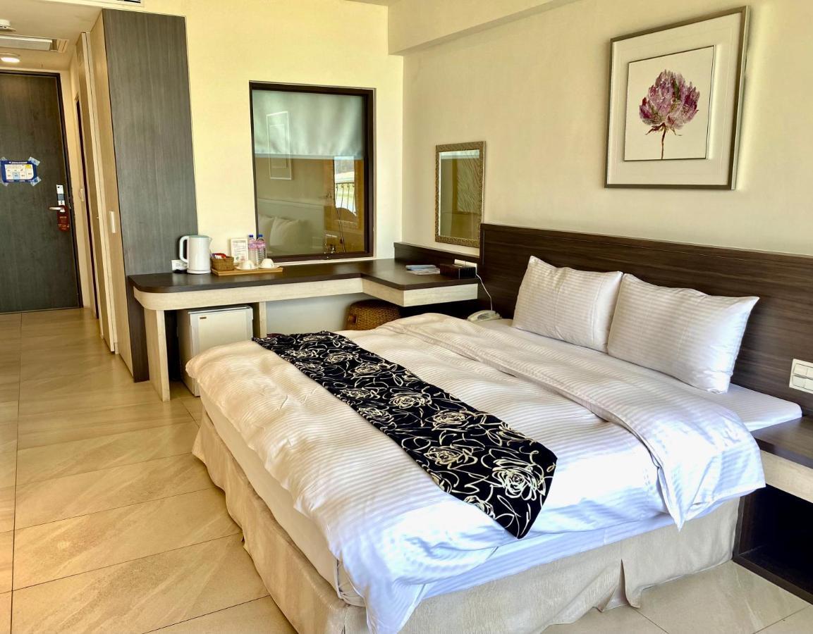 Ming Yue Hu Hotel Yuchi Εξωτερικό φωτογραφία